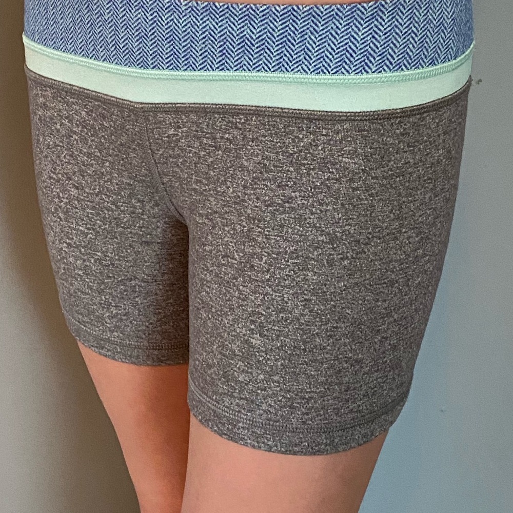 Ivivva ~ Shorts ~ Girls Size 10
